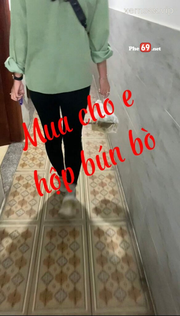 checker-pita-em-sinh-vien-doi-an-lu-tran-bo-de-phai-xa-gap-cho-em-full-hinh-03-584×1024-1