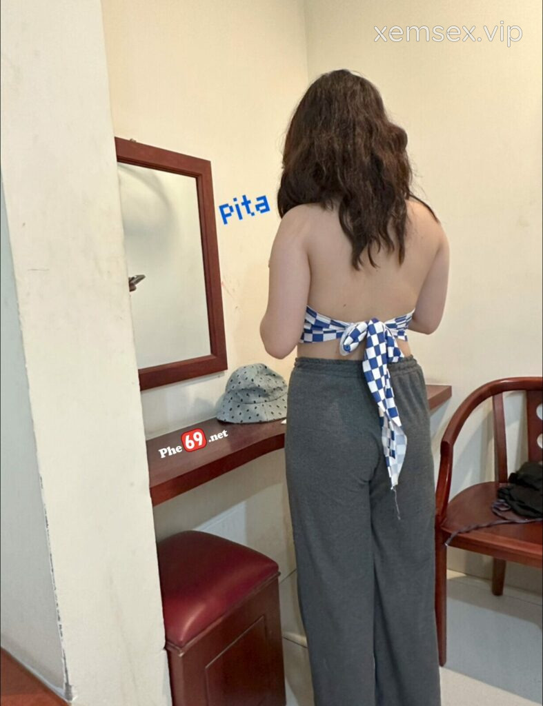 checker-pita-trua-nung-sang-dit-be-non-to-vu-nay-cute-de-thuong-hinh-04-787×1024-1