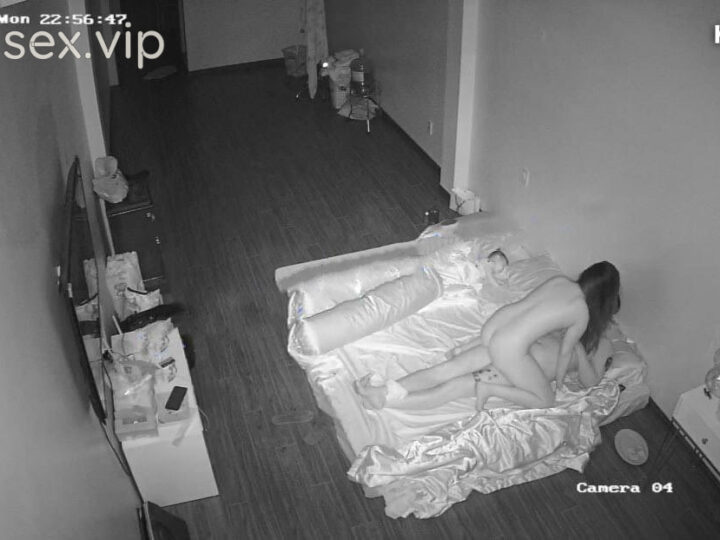 Ảnh 14 của Hack Camera Cặp vợ chồng trẻ cô vợ trẻ đẹp địt cùng chồng hai tháng liên tiếp