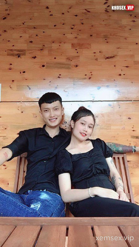 thanh-nien-xam-minh-dong-cac-vo-lon-em-ghe-suong-chay-nuoc-hinh-03